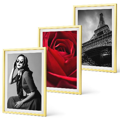 Cadre photo mural Parisienne avec des lunettes Eiffel