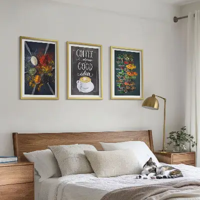 Cadre photo mural avec motifs d’épices, de café et d’herbes aromatiques