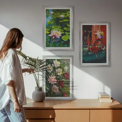 Cadre photo mural représentant des lys dans le jardin avec des fleurs colorées