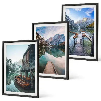 Lot de 3 tableaux pour salon représentant un lac avec des montagnes et des bateaux en bois