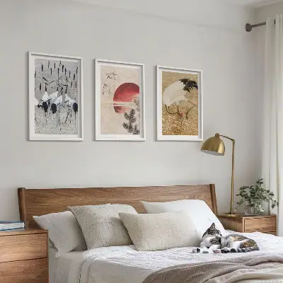 Lot de 3 tableaux pour salon représentant un paysage de grues japonaises