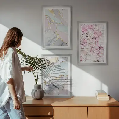 Lot de 3 tableaux pour salon avec motif fleurs roses et rendu marbré pastel