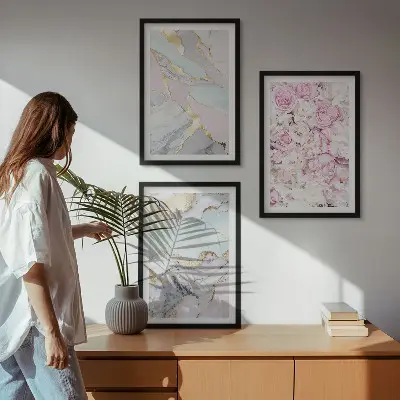 Lot de 3 tableaux pour salon avec motif fleurs roses et rendu marbré pastel