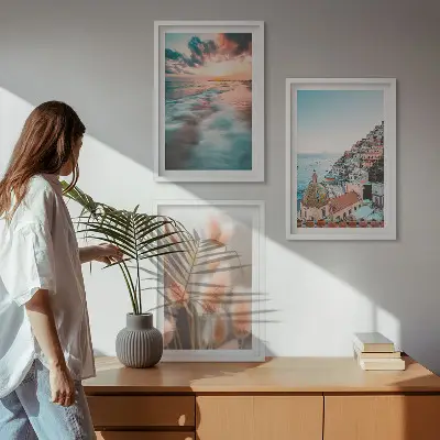 Lot de 3 tableaux pour salon représentant un coucher de soleil sur la mer avec des maisons et des fleurs