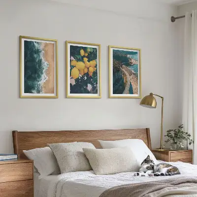 Cadre photo mural plage avec mer citrons et montagnes