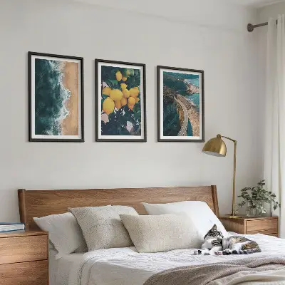 Cadre photo mural plage avec mer citrons et montagnes