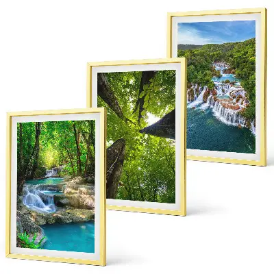 Cadre photo mural représentant des cascades d'eau en forêt verte