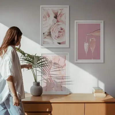 Cadre photo mural avec motif fond en marbre et roses champagne