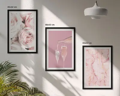 Cadre photo mural avec motif fond en marbre et roses champagne