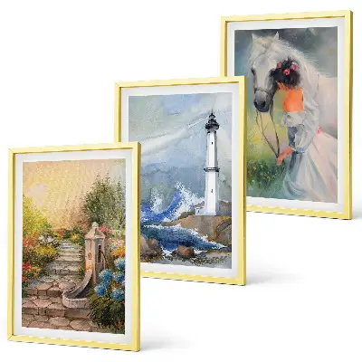 Cadre photo mural avec motif de phare, paysage et fille à cheval