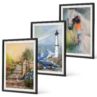 Cadre photo mural avec motif de phare, paysage et fille à cheval