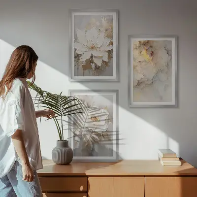 Lot de 3 tableaux pour salon avec un motif de fond abstrait aux fleurs lumineuses