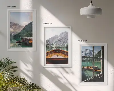 Ensemble de 3 tableaux pour salon représentant des gîtes au bord d'un lac de montagne
