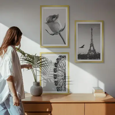 Cadre photo mural représentant la tour Eiffel rose et la grande roue
