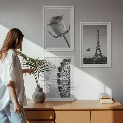 Cadre photo mural représentant la tour Eiffel rose et la grande roue