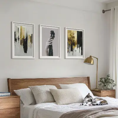 Cadre photo mural avec motifs abstraits peints à la main