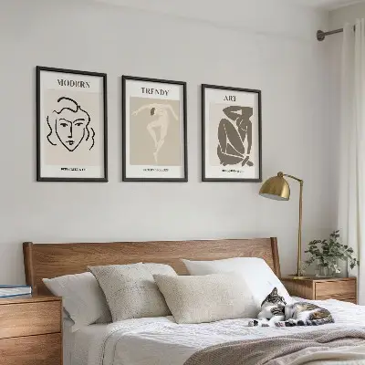 Lot de 3 tableaux pour salon représentant des portraits abstraits colorés