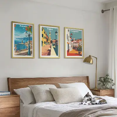 Cadre photo mural avec illustrations rétro de villes