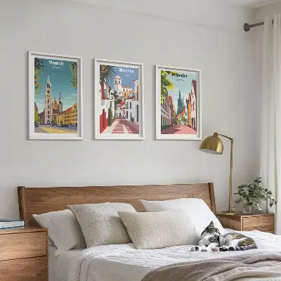 Lot de 3 tableaux pour salon villes européennes dessinées en couleur