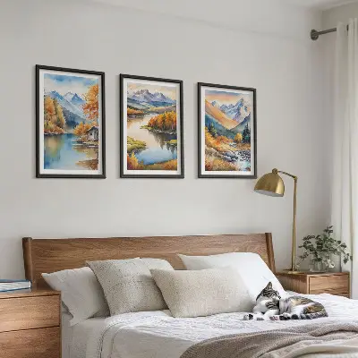 Cadre photo mural représentant une rivière de montagne avec des arbres en automne