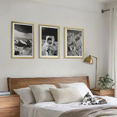 Cadre photo mural représentant une photographie de la NASA d'un astronaute lunaire