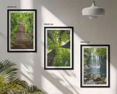Lot de 3 tableaux pour salon motif sentier forestier avec cascade et végétation