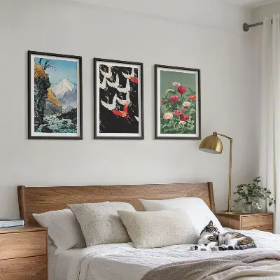 Cadre photo mural représentant des montagnes, une cascade, des oiseaux et des fleurs