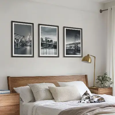 Lot de 3 tableaux pour salon représentant des ponts et de l'architecture urbaine en gris