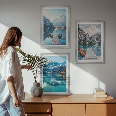 Cadre photo mural Reflets des bateaux sur les lacs de montagne