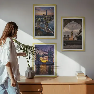 Lot de 3 tableaux pour salon représentant des ponts urbains et des tours d'horloge