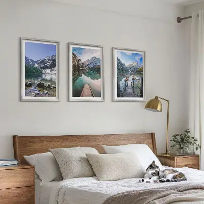 Cadre photo mural représentant des montagnes, lacs et jetées en bois