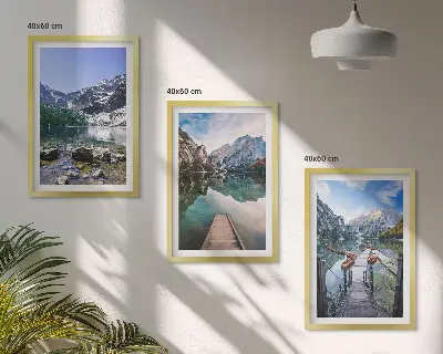 Cadre photo mural représentant des montagnes, lacs et jetées en bois