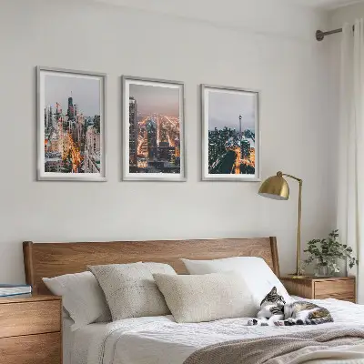 Cadre photo mural villes la nuit avec lumières des gratte-ciel