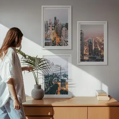 Cadre photo mural villes la nuit avec lumières des gratte-ciel