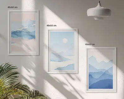 Cadre photo mural avec une aquarelle de montagnes roses et bleues