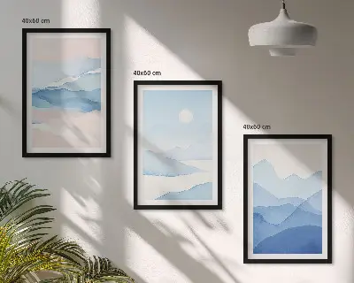 Cadre photo mural avec une aquarelle de montagnes roses et bleues
