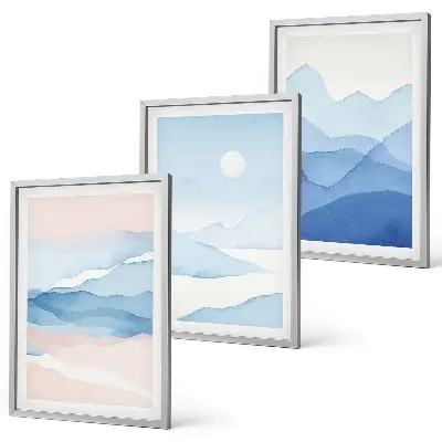 Cadre photo mural avec une aquarelle de montagnes roses et bleues