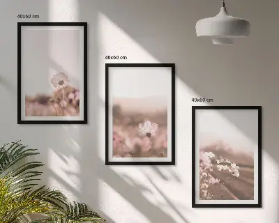 Cadre photo mural représentant des prairies de fleurs sauvages dans un paysage d'été