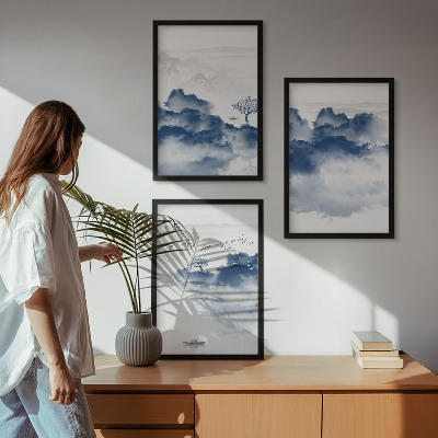 Cadre photo mural Montagnes, nuages, arbres, oiseaux
