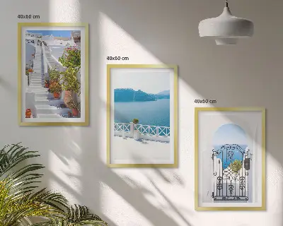 Lot de 3 tableaux pour salon motif escaliers blancs et porte vers la mer