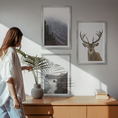 Cadre photo mural Paysage de montagne avec des cerfs