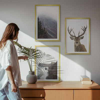 Cadre photo mural Paysage de montagne avec des cerfs