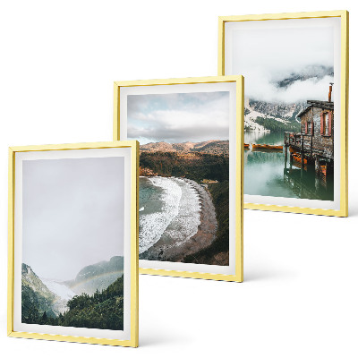 Cadre photo mural Montagnes, plage, nuages, eau