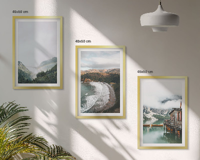 Cadre photo mural Montagnes, plage, nuages, eau