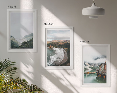 Cadre photo mural Montagnes, plage, nuages, eau