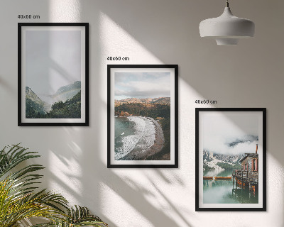 Cadre photo mural Montagnes, plage, nuages, eau