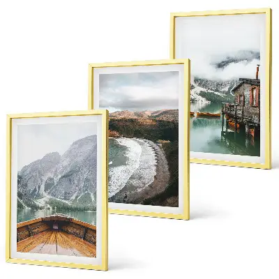 Cadre photo mural paysage de montagnes, lac, bateau et plage