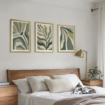 Cadre photo mural avec illustrations de feuilles vertes peintes