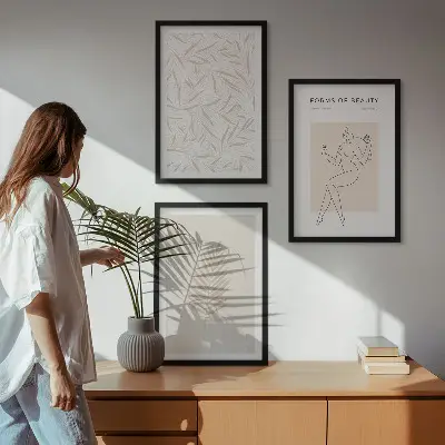 Cadre photo mural avec motifs botaniques minimalistes