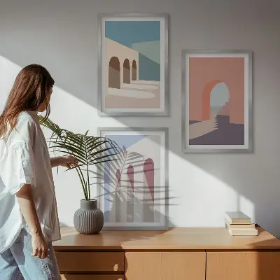 Cadre photo mural graphismes architecturaux aux tons pastel